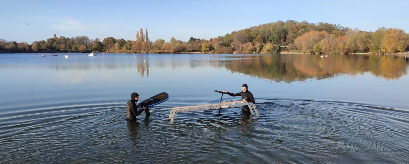 Pumpfoilen im Winter, Kiesgrube Leuben (Dresden).